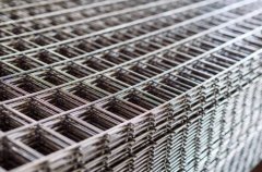 施工现场安全防护网安装